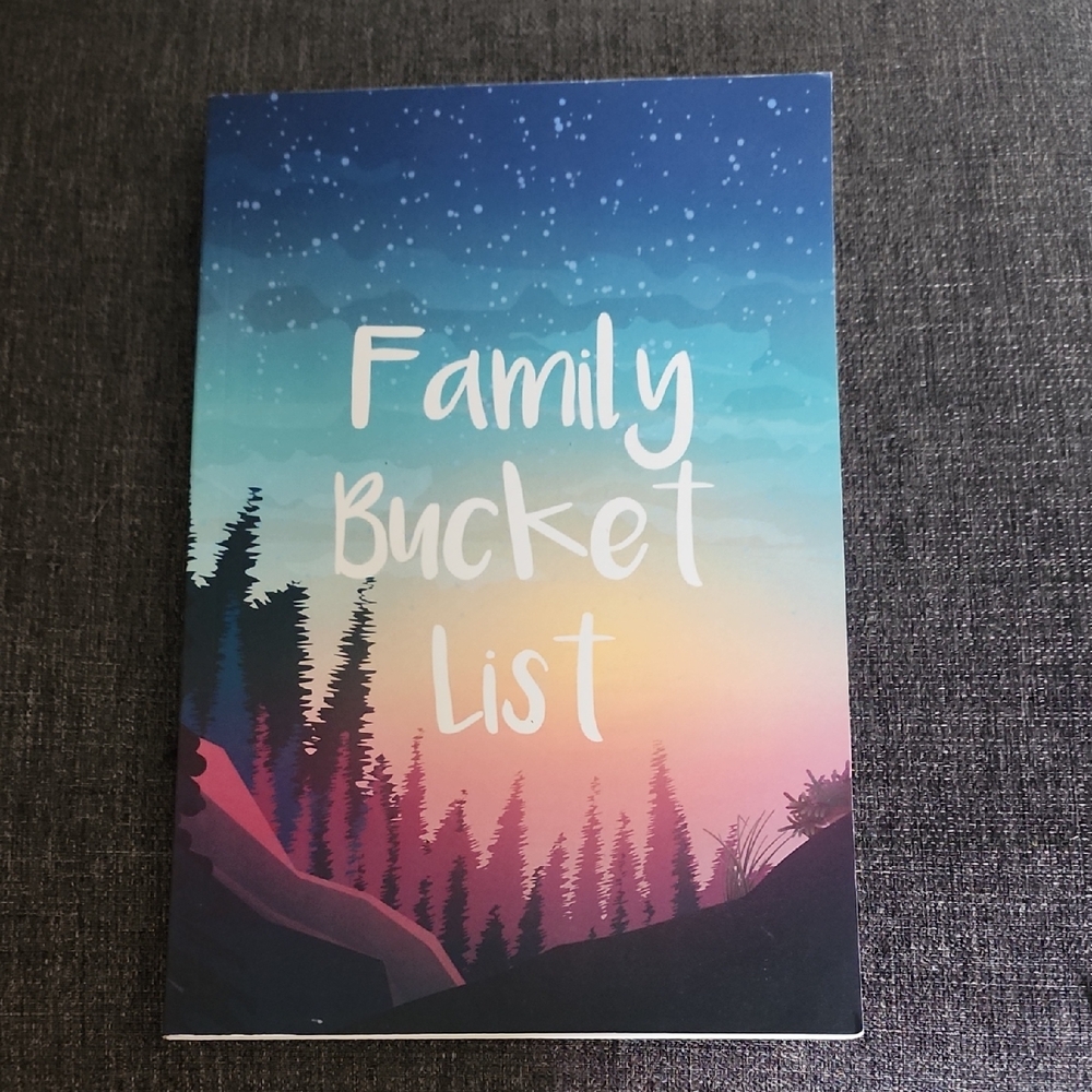 Family Bucketlist Workbook NWOT